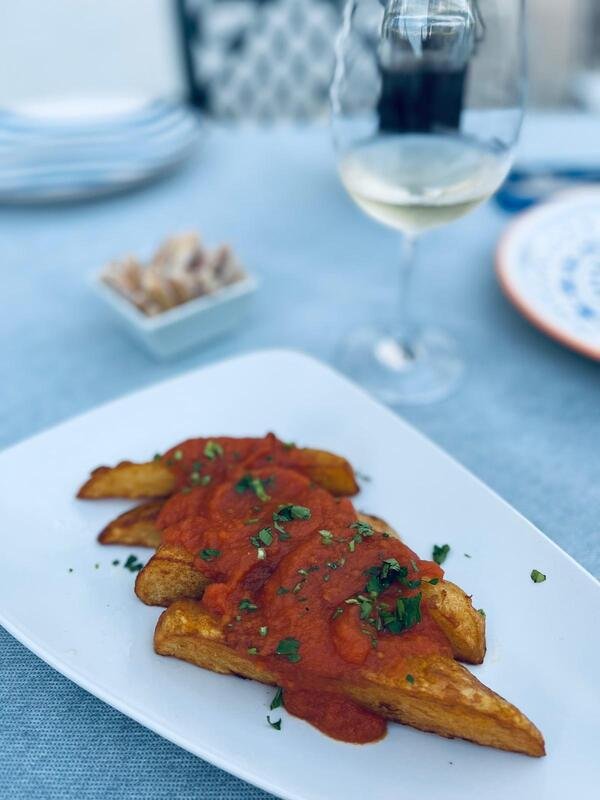 A plate with a starter